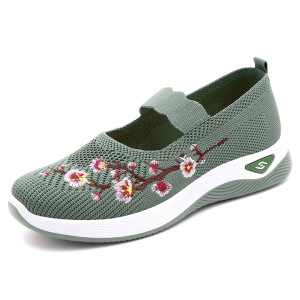 Picture of Old Beijing Cloth Shoes Women's 2025 New Summer Shallow Mouth Shoes Women's Casual Moms Shoes Slip-on Lazy Shoes