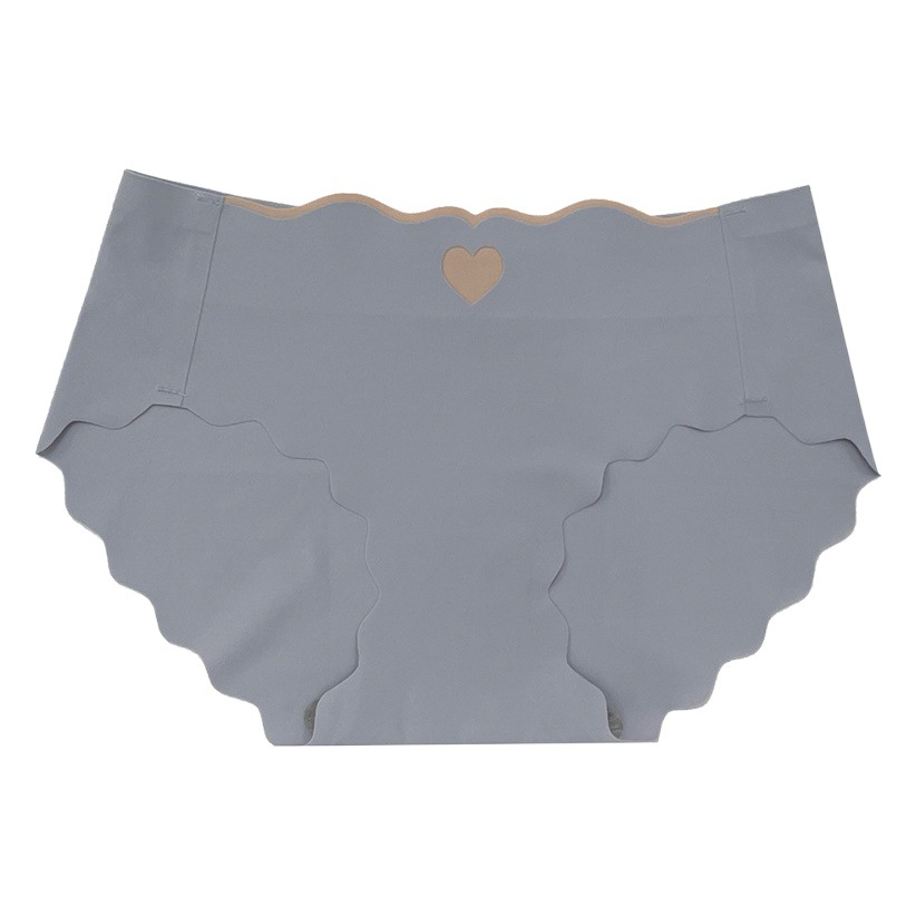 Japanese Girl Ice Silk Naked One-piece Mid-waist Seamless Lightweight Invisible Pure Cotton Crotch Breathable Hip Briefs for Women