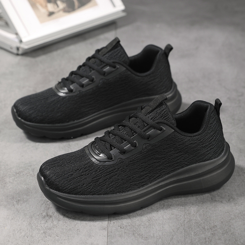 All black running shoes for women 2023 Summer new men and women sneaker travel soft bottom lightweight casual not tired feet work shoes