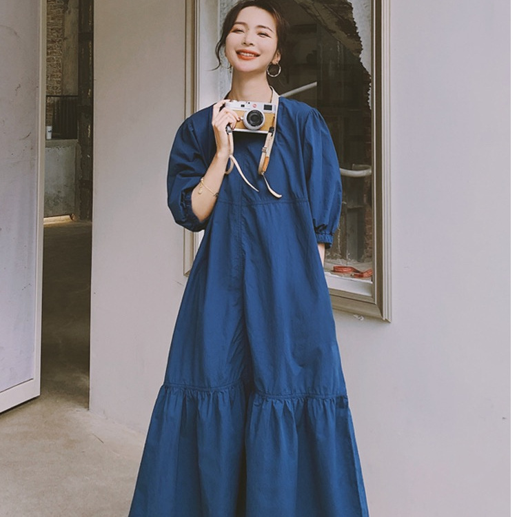 Cross-border Retro Blue dress Women's 2024 Summer Hot Explosions Elegant Loose Belly Covering Slimming Beach Long Dress