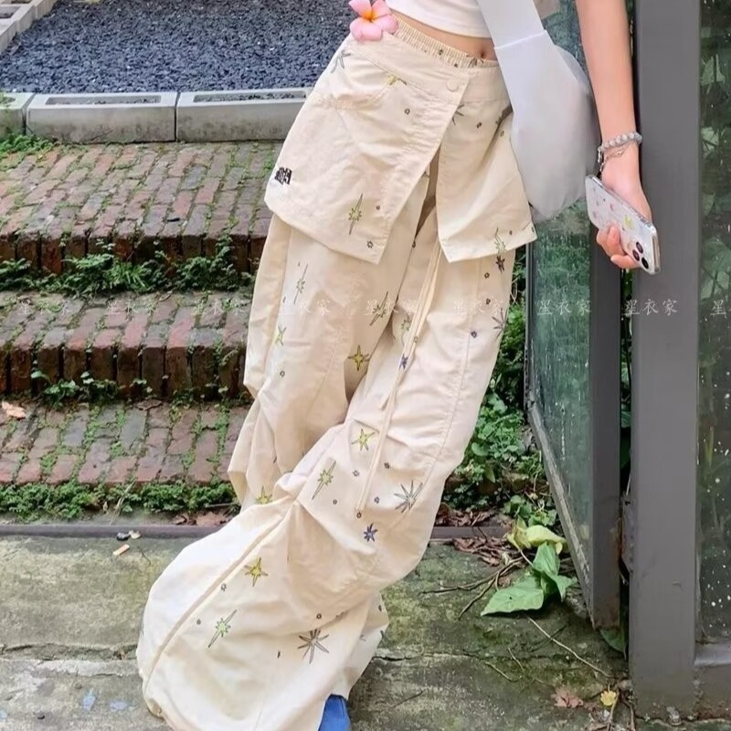Picture of American Graffiti Cargo Pants for Women, Summer New High-Waisted Straight Versatile Slimming Parachute Two-Way Casual Wide-Leg Pants