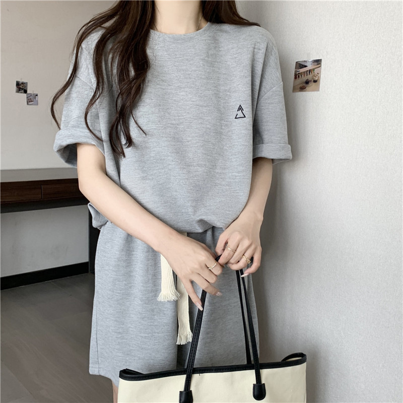 Picture of 2023 New Casual Sports Suit Women's Summer Thin Loose Large Size All-Match Short Sleeve Shorts Two-Piece Trendy Set