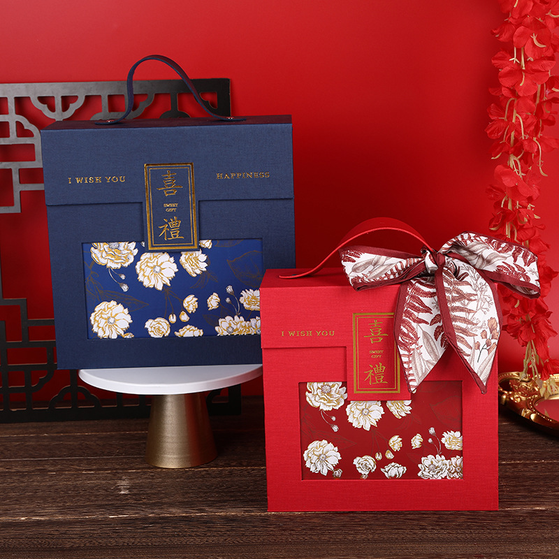 Red Chinese Flip-Top Wedding Candy Box, Wedding Bridesmaid and Groomsmen Accompaniment Gift Box, Wedding Gift Box Empty Box