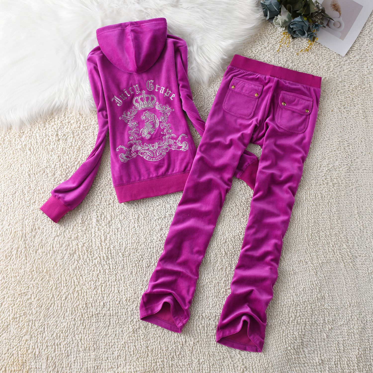 European and American Spring and Autumn Velvet Sports Leisure Slim-fit Elastic Fashion Hot Drilling Two-piece Suit Women's Foreign Trade in stock Hair