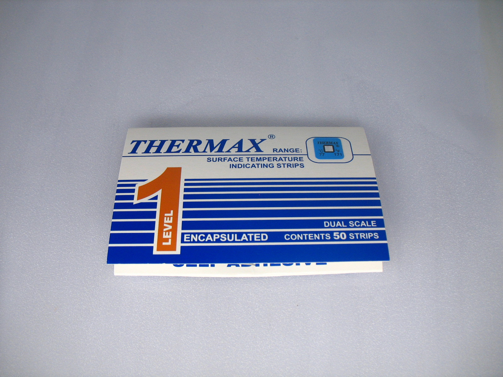 Single grid 77 degree color changing temperature measuring paper dishwasher disinfection test paper UK THERMAX temperature sensing paper TMC temperature measuring paper