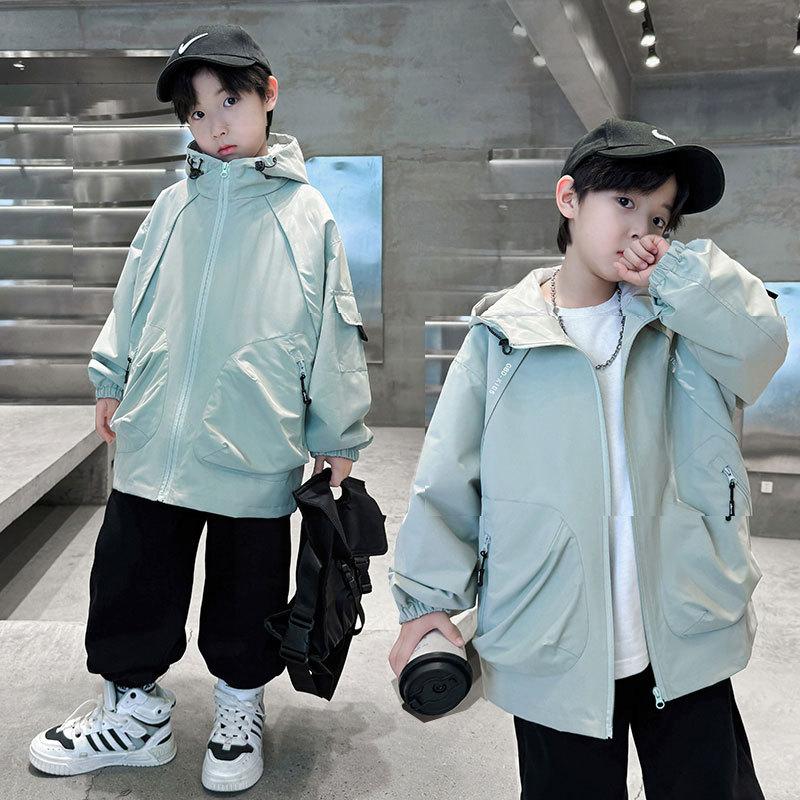 Boys' Waterproof Coat Spring and Autumn 2025 New Arrival Western Style Children's Autumn Coat Jacket Jacket Trendy Hooded Top