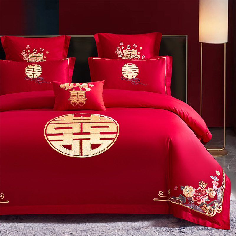 Picture of Wedding Four-Piece Set Embroidered Wedding Pure Cotton Bright Red Wedding Room Embroidered Bedding Quilt Bedding