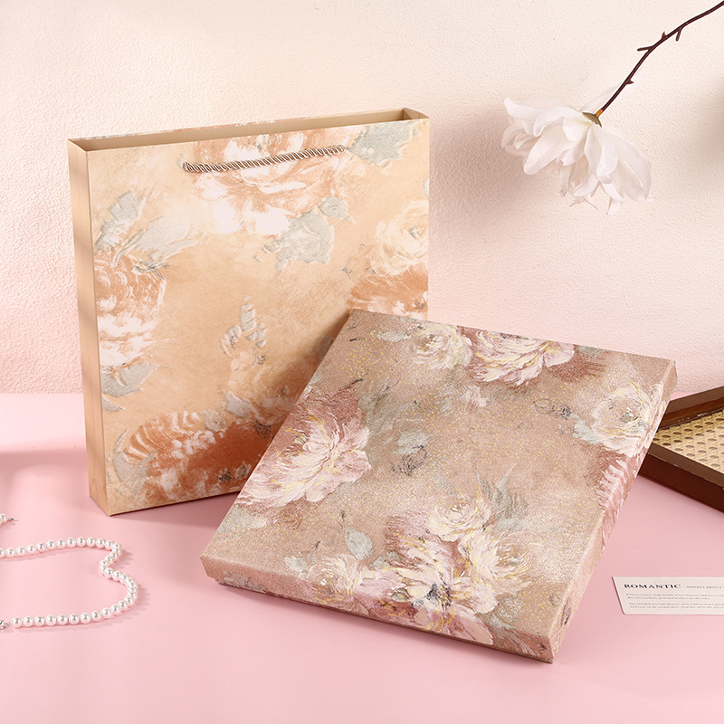 Silk Scarf Box Champagne Color Gift Box Pajamas Hat Gift Box Wholesale Heaven and Earth Cover T-Shirt Short Sleeve Box Custom Logo