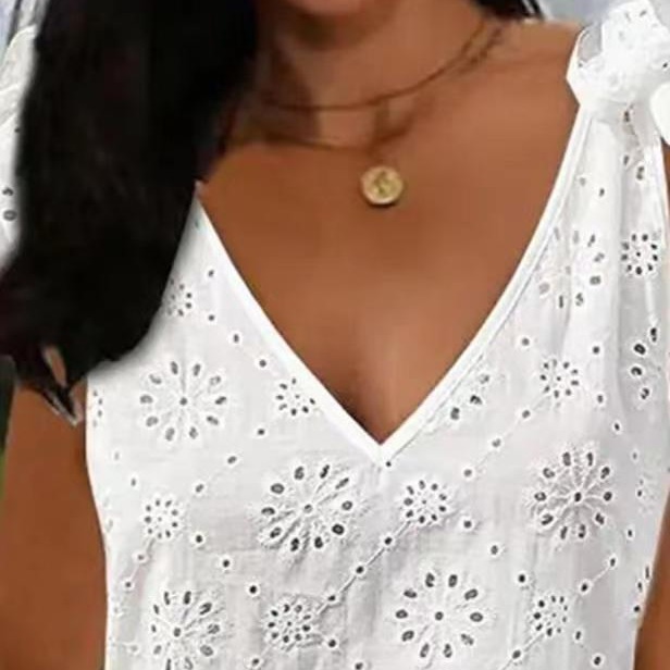 2023 Amazon Summer New European and American Cross-border Temperament V-neck Embroidered Hollow Dress