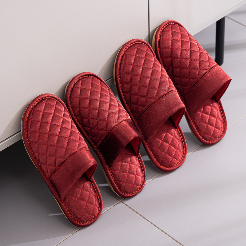 Picture of Wedding Cotton Slippers Accompanying Bride Morning Gown Slippers Festive Red Wedding Cotton Slippers Advanced Light Luxury