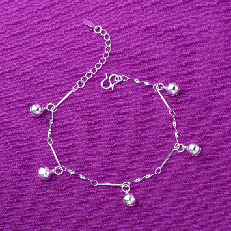 Low price cheap silver anklet Korean fashion five Bell bracelet retro foot decoration Yiwu small commodity manufacturers wholesale