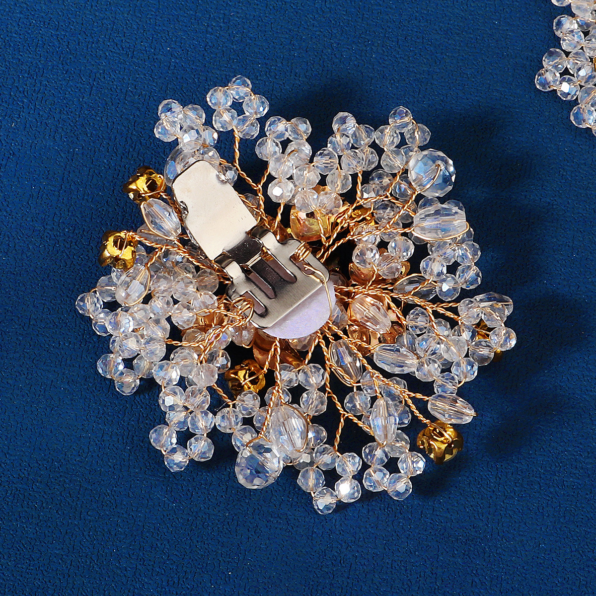 Picture of European and American Bride Wedding Shoes Accessories Detachable Shoe Buckle Exquisite Handmade Accessories Beautiful Crystal Beaded High-heeled Shoes Shoe Flower