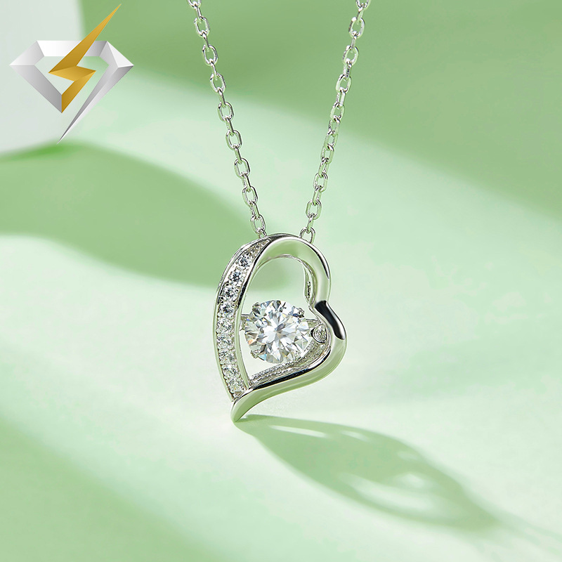 Moissanite Necklace 50 Points Moissanite Beating Heart Smart S925 Sterling Silver Pendant Necklace Women's All-Match