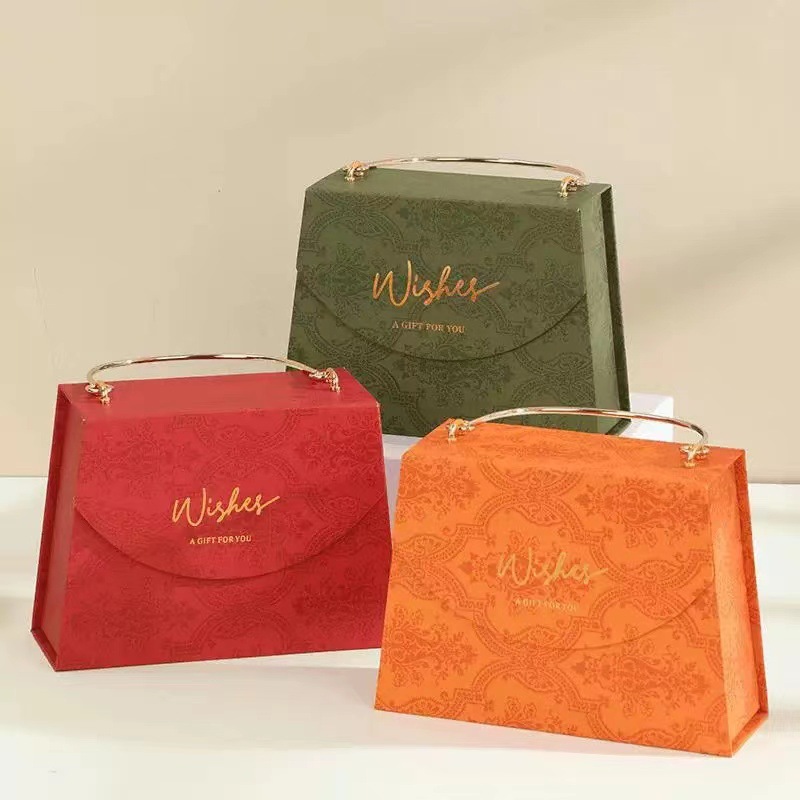 Retro Carved Metal Portable Gift Box, Wedding Candy Packaging Box, Companion Gift Box, Wedding Candy Box, Business Gift Box