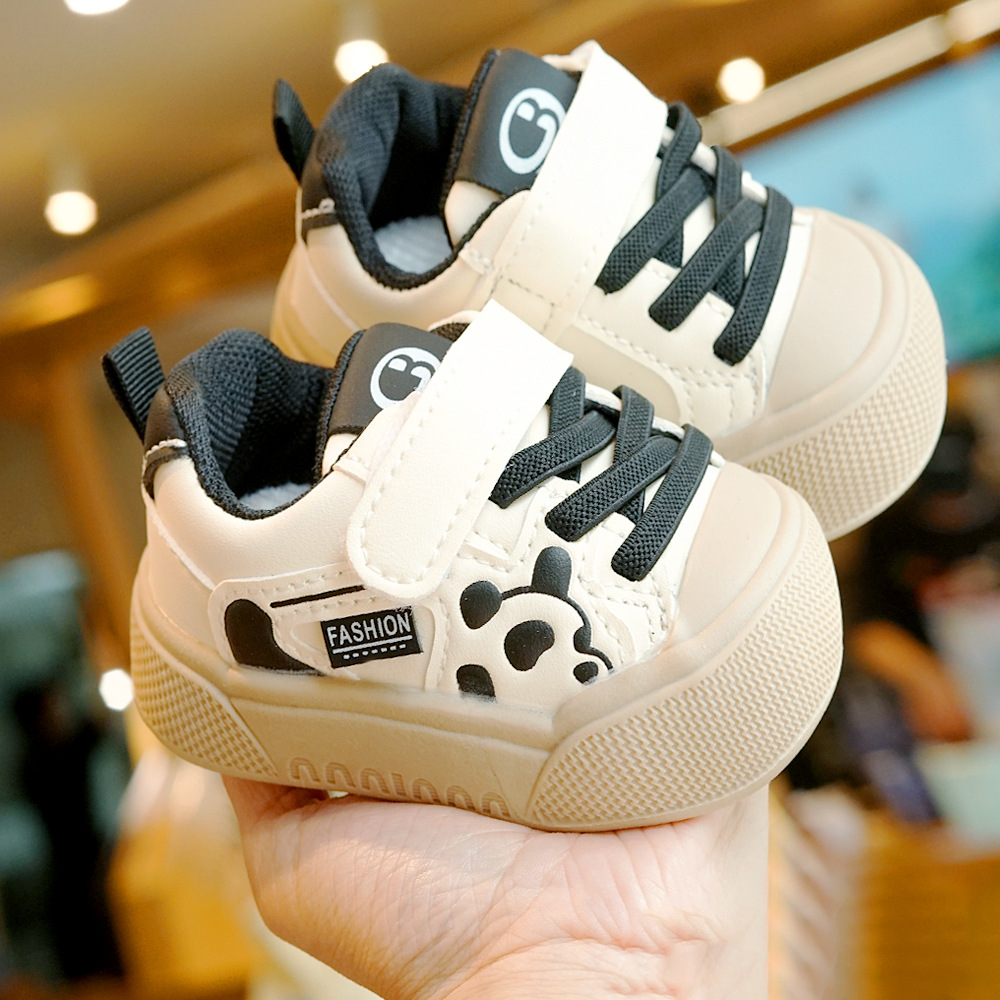 Walking shoes for beginners and babies, ages 1-2, spring and autumn new baby shoes, soft soles, non-slip breathable cartoon shoes