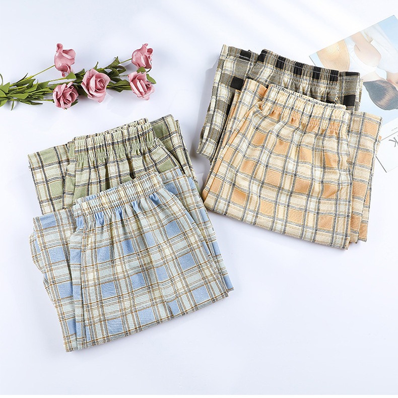 Picture of Black and White Plaid Wide-Leg Pants for Women in Summer Thin High-Waisted Loose Slimming Look Floor-Length Casual Straight Pants Live Broadcast Welfare Style