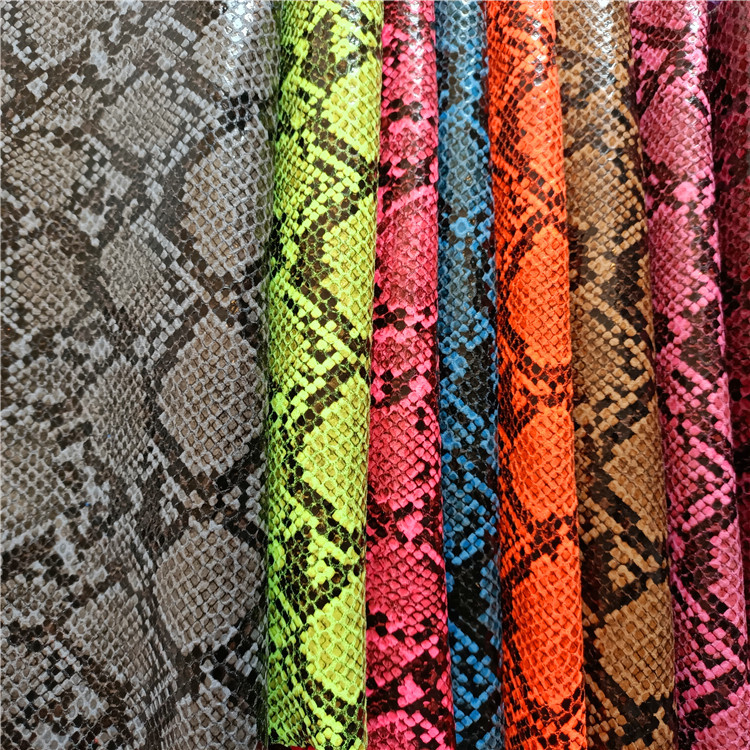 Autumn and Winter Snake Print Leather Velvet Printed Cosmetic Bags Handbags Leather Goods Shoe Materials Clothing Supplies Artificial Python Pattern