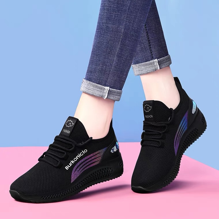 Picture of 2025 New Spring and Autumn Flat Sports Shoes Women's Soft Soled Casual Shoes Trbottomy Dancing Mom Shoes Foreign Trade Cross-Border Women's Shoes