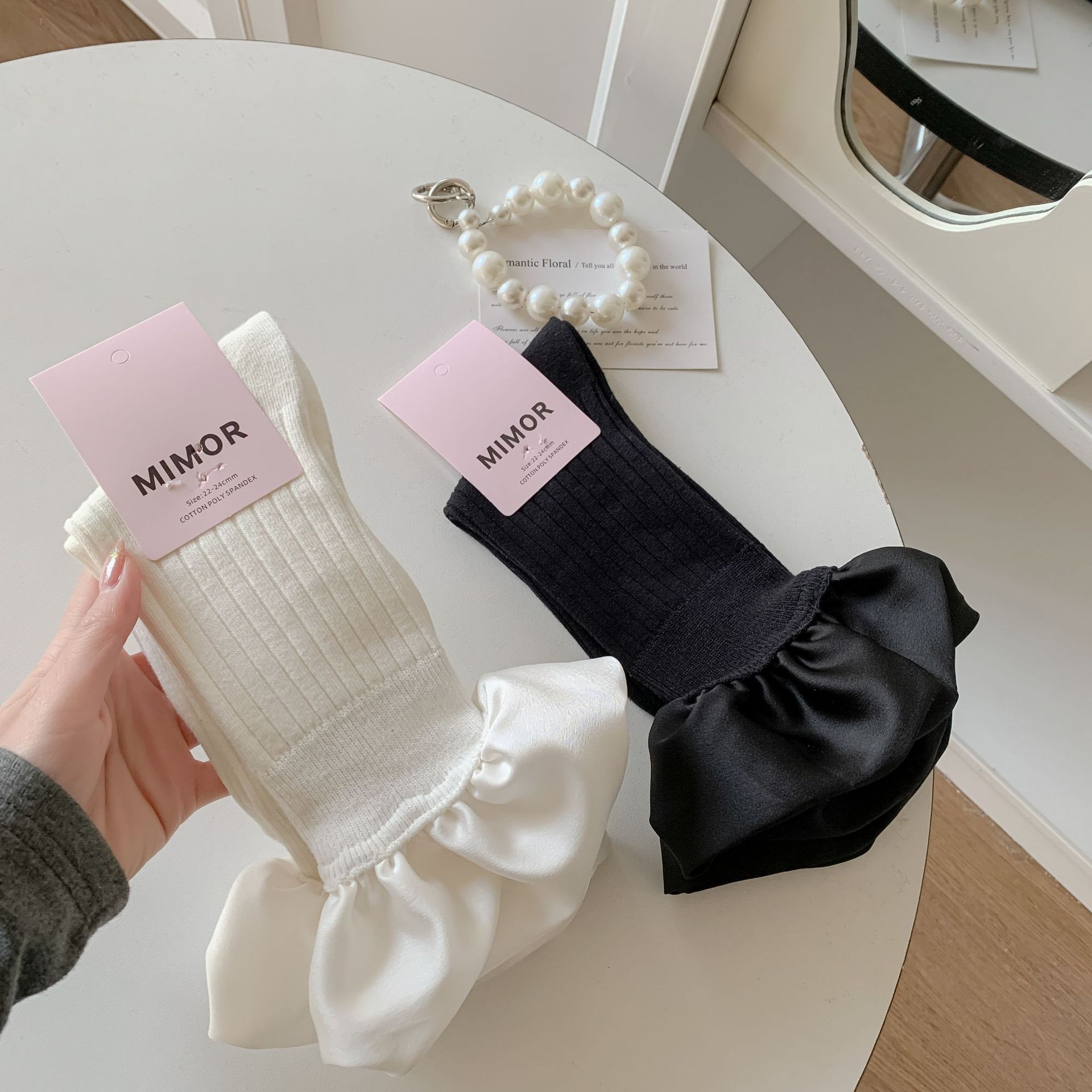 Designer 2025 Four Seasons Satin Large Lace Solid Color Simple Black and White Stacked Socks Combed Cotton Women's Socks