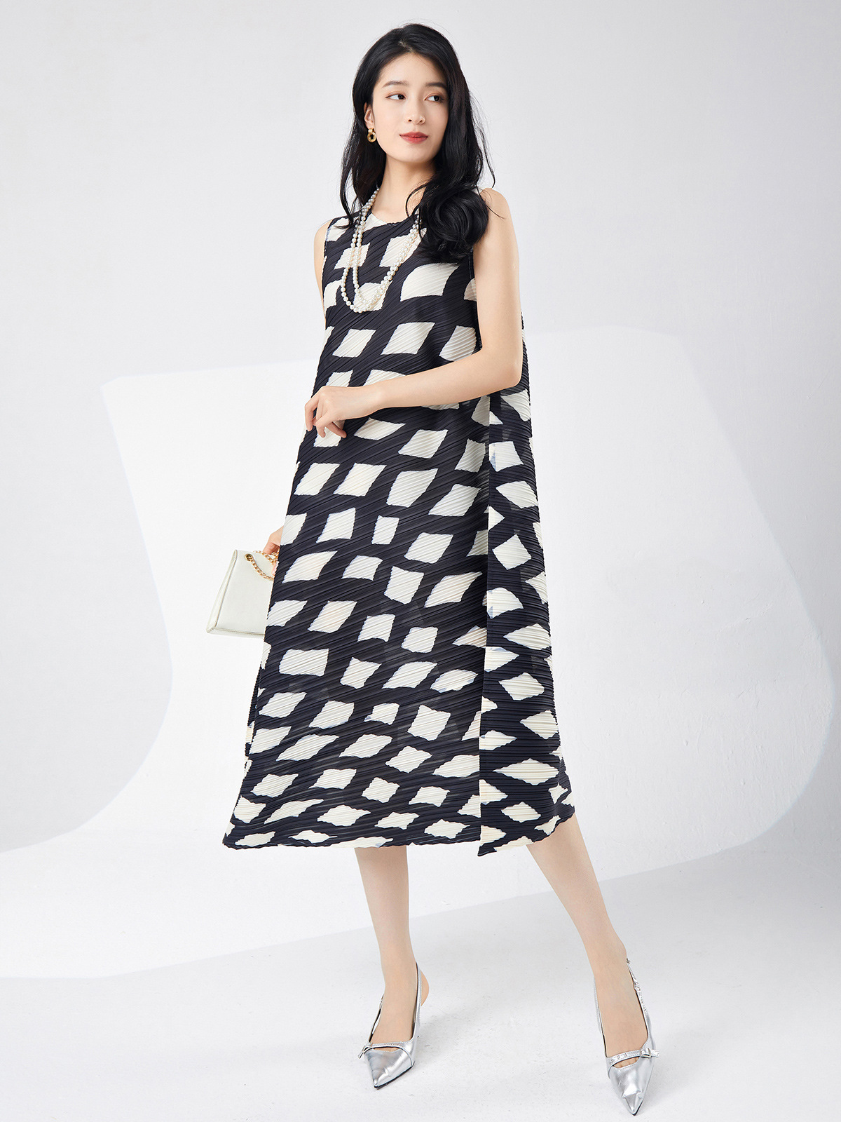 Miyake Main Line dress Summer Women's High-end Crewneck Sleeveless Diamond-shaped Lattice Irregular Elegant Mid-length Skirt