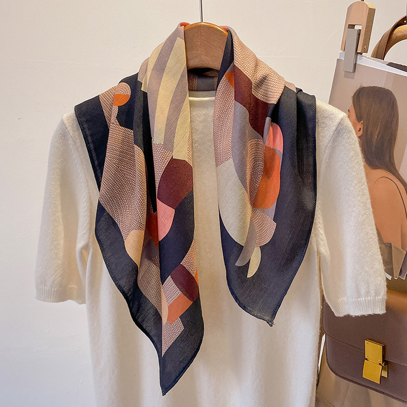 2024 New Style Square Scarf Shawl Elegant Fashion Silk Scarf Women's Autumn and Winter Warm Scarf Air Conditioning Spring and Autumn Decorative Scarf