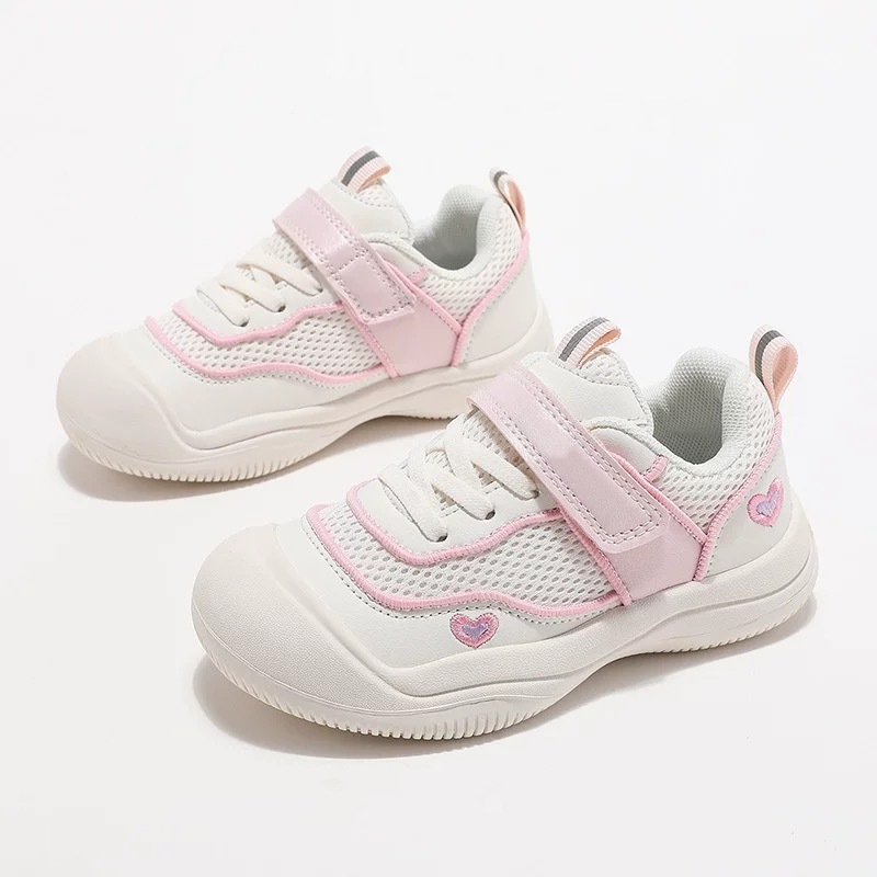 Girls' Sports Shoes 2025 Spring New Summer Style Mesh Breathable Casual Kidsren's Shoes Soft Sole Non-Slip Heart Shoes