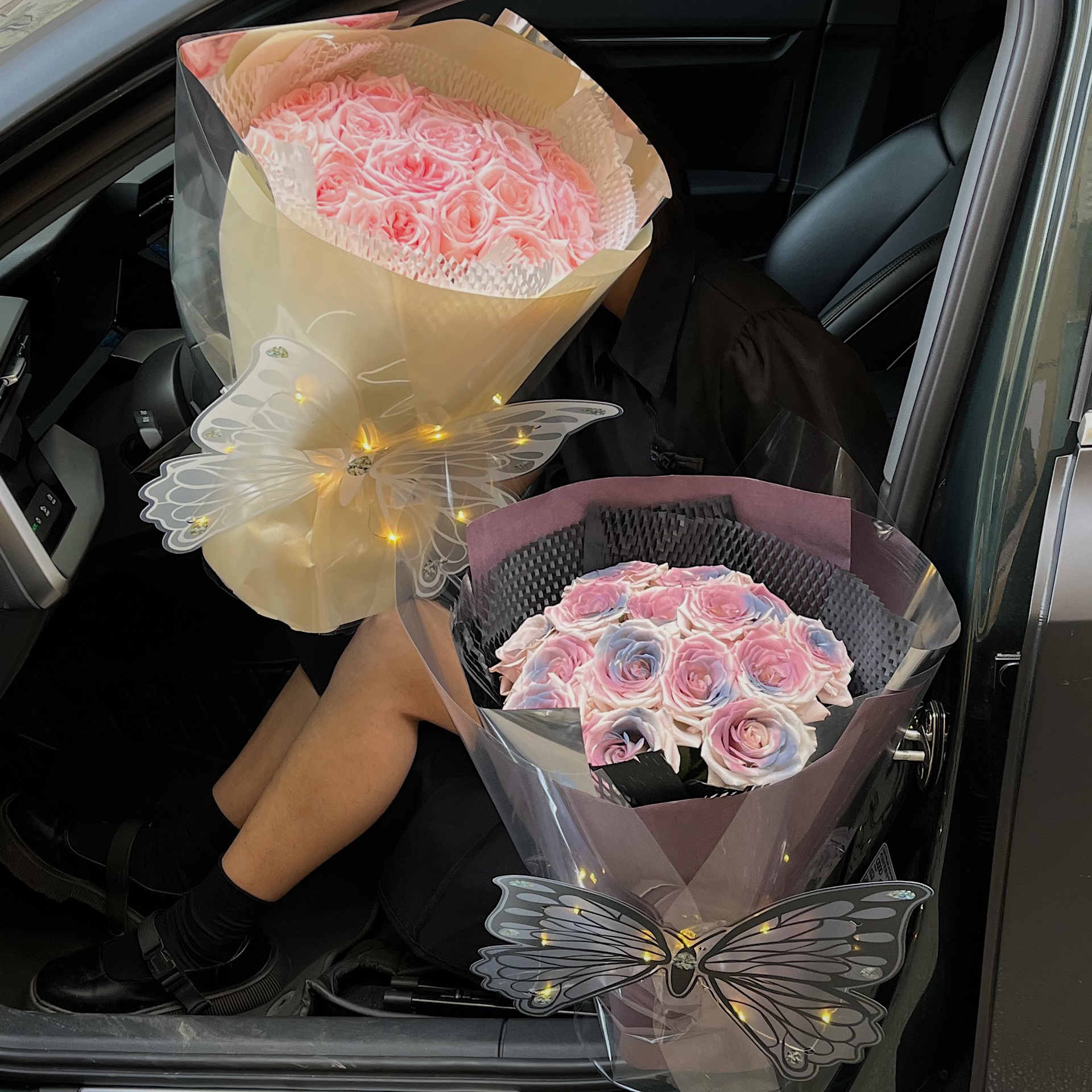 Picture of Mother's Day Bow Flower Bundle Ribbon Stereo Luminous Bow Dancing Flower Packaging Material