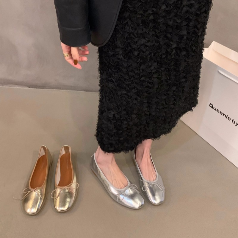 French flat bottom silver single shoes women's shoes spring and autumn 2024 new spring evening gentle ballet shoes bean shoes