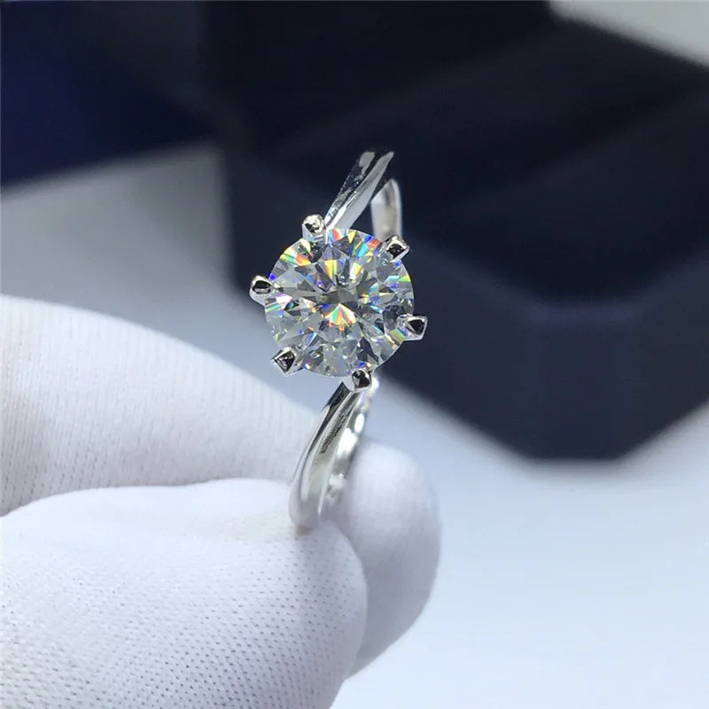 Picture of 925 Silver/1 karat D Color VVS Clarity Classic Six-claw Twist Ring Anniversary Birthday Gift