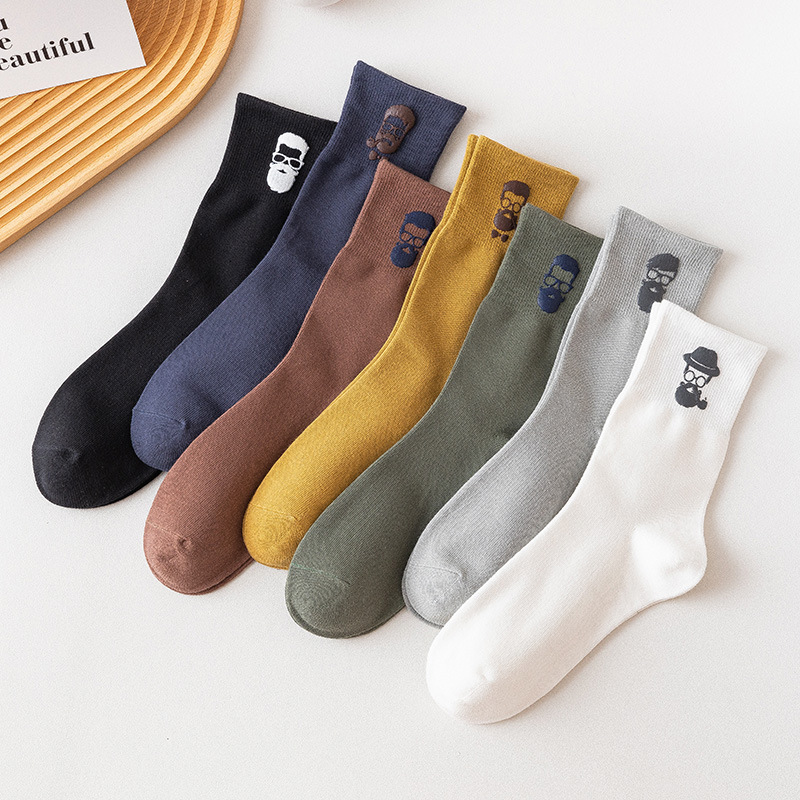 Men's Socks Autumn and Winter Solid Color High Waist Cotton Distinctive Hot Stamping Men's Head Simple Mid-Cylinder Ins Fashionable Cotton Stockings