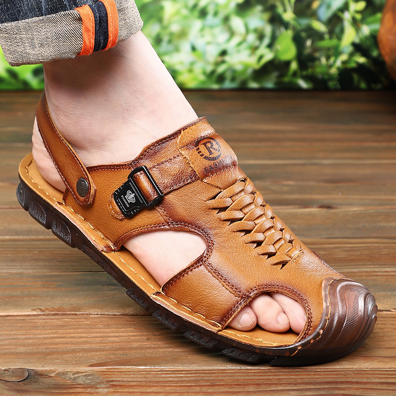 Top layer cowhide covered toe sandals men's new genuine leather summer beach shoes soft bottom beef tendon bottom dad sandals two-wear
