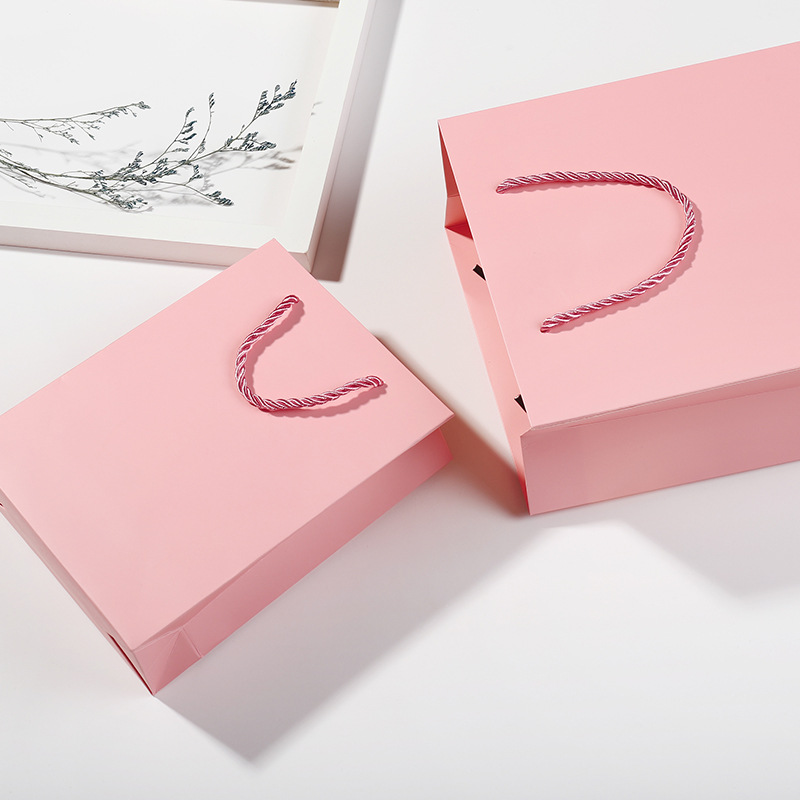 Picture of Pink Paper Bag Handbag Bead Jewelry Jewelry Clothing Store Cosmetics Accompanying Gift Packaging Gift Bag Gift Bag