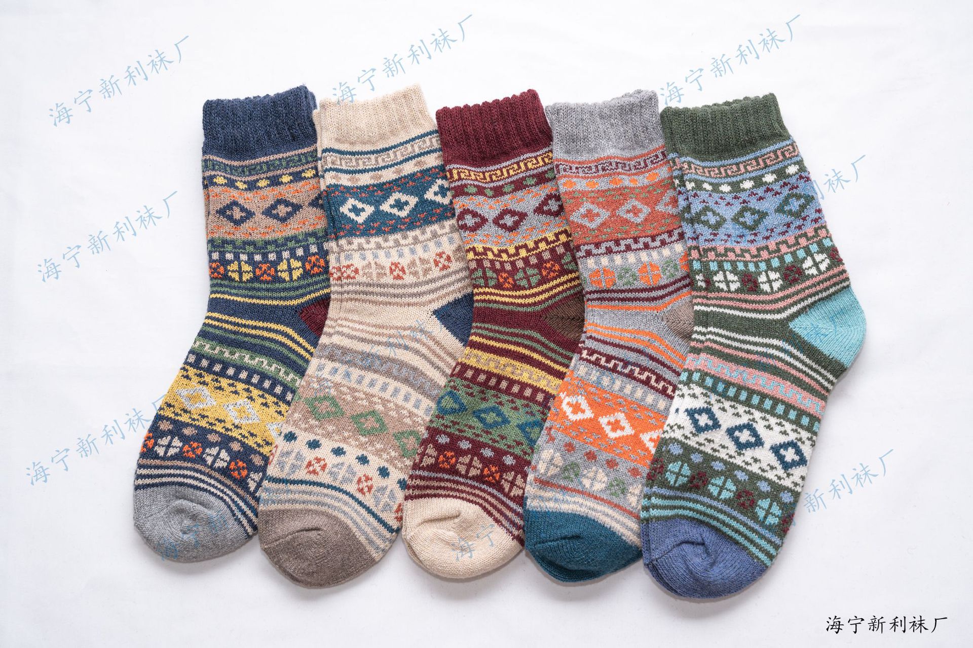 Totem ethnic style cross flower winter thickened warm two-way rabbit wool men's socks pile socks
