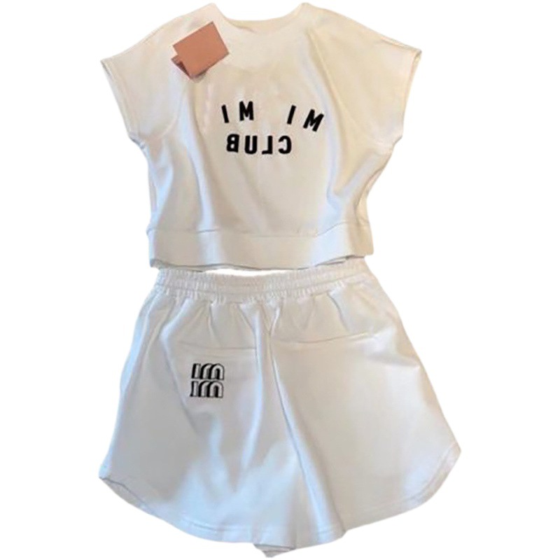 Set matching 2023 new foreign trade women's clothing summer leisure sports sweater small shorts short sleeve two-piece suit