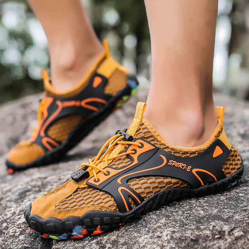 Picture of Outdoor fitness climbing and rafting shoes hiking shoes for men and women's shoes amphibious fishing shoes