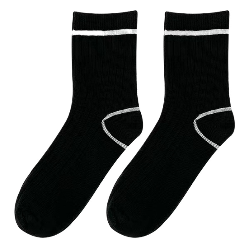 [Factory self-selling] autumn and winter socks women's spot wholesale striped fashion trend sweat-absorbent casual mid-tube socks
