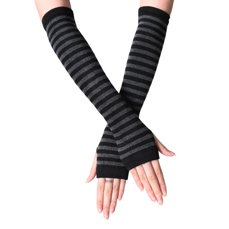 Picture of Korean Style Women's Gloves Half-Finger Gloves Women's Winter Cute Autumn and Winter Long Gloves Arm Covers Fingerless Woolen Gloves