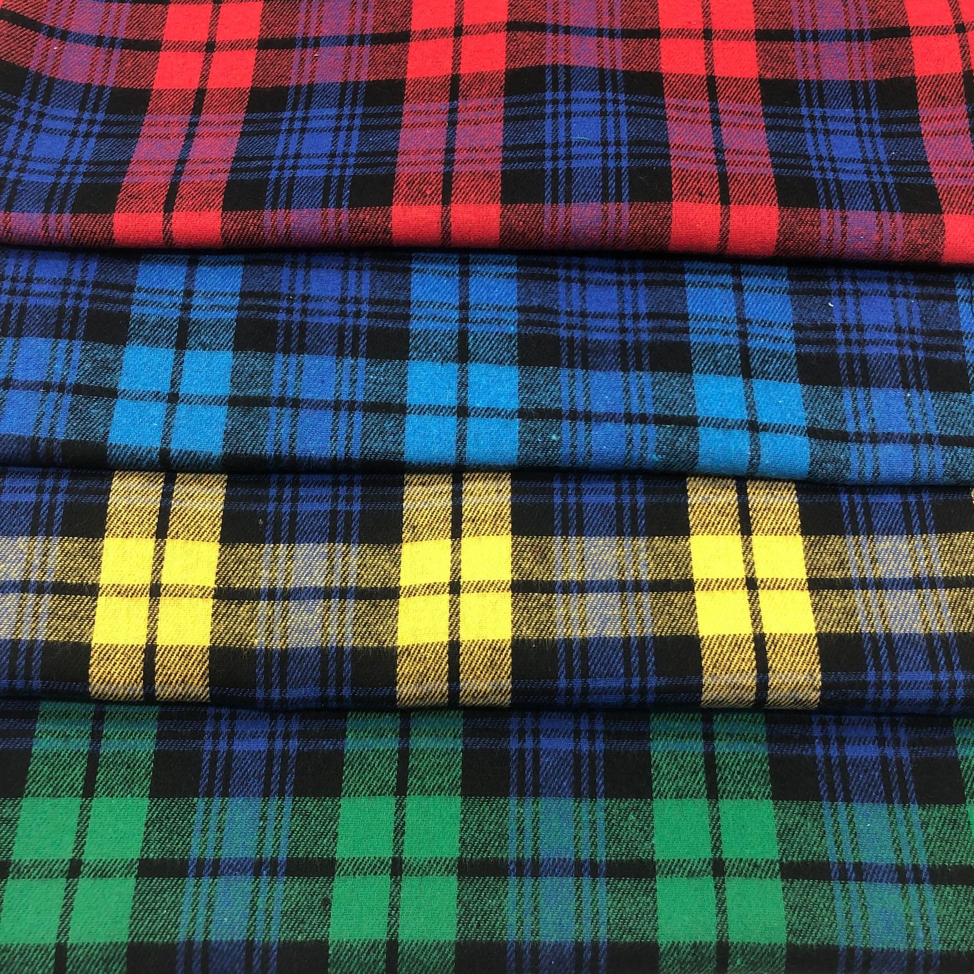 Yarn-Dyed Polyester-Cotton Plaid Fabric 21-Count Twill Brushed Plaid Shirt Skirt Children's Clothing Garden Uniform Plaid Fabric