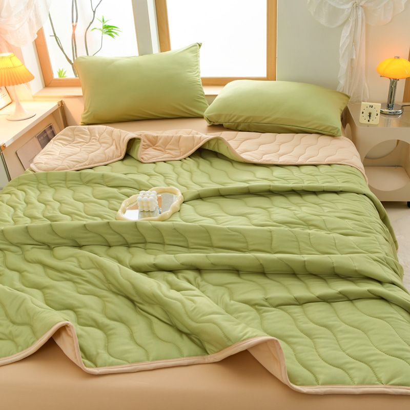 Picture of New Type A Knitted Cotton Summer Quilt Single Double Student Dormitory Summer Air-conditioning Quilt Children's Thin Quilt Washable