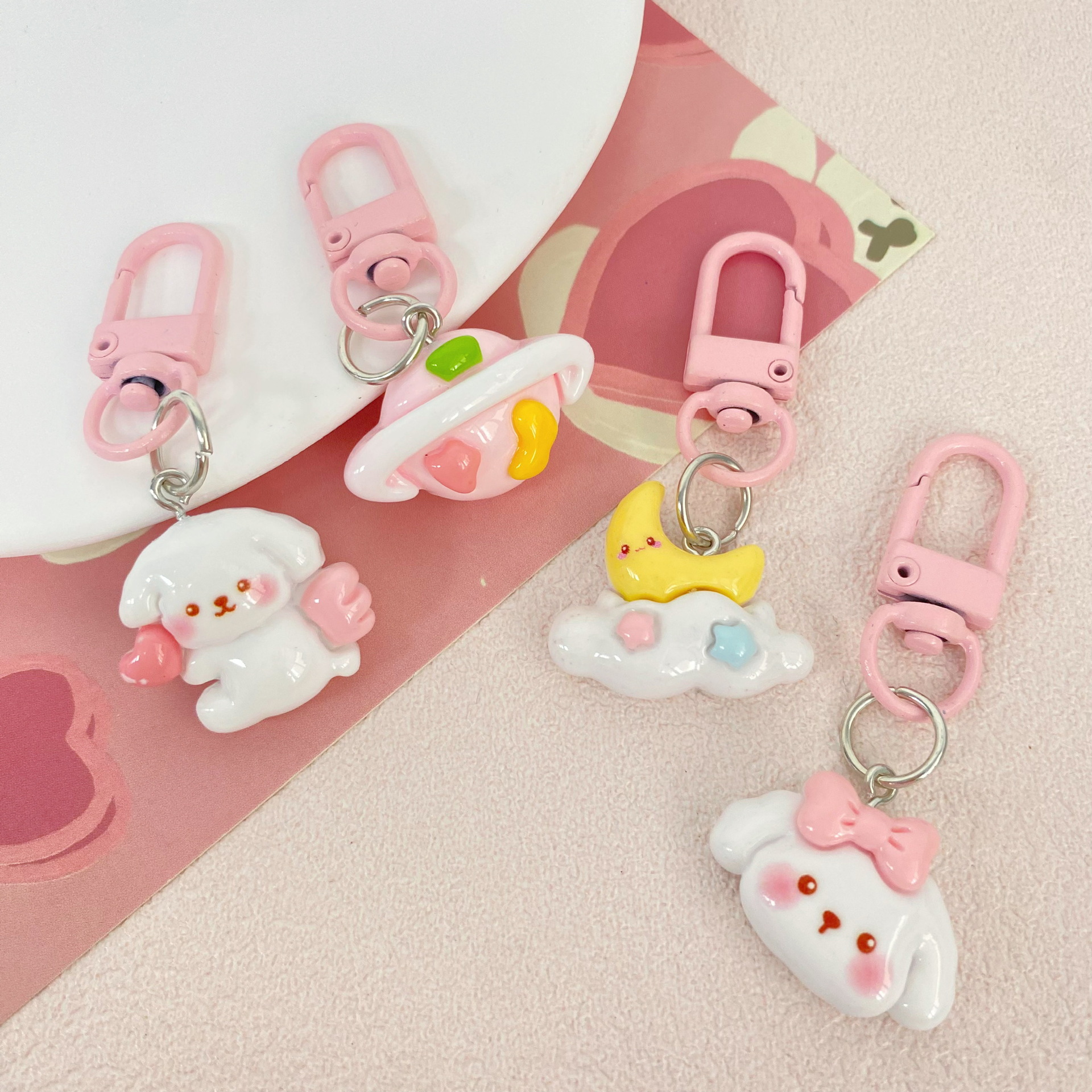 Cute Planet Puppy Keychain Sweet Girl Best Friend Couple Gift Cartoon School Bag Pendant Accessories Hanging Ornaments