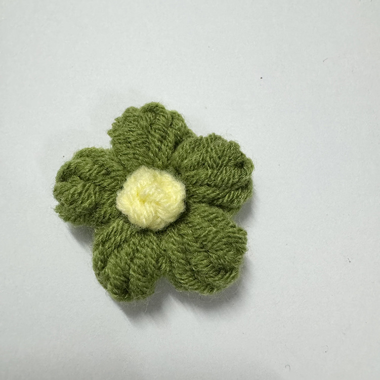 Picture of DIY Hand-Woven Wool Flowers Milk Cotton Crocheted Puff Flowers Ready-Made Clothing Accessories Accessories Manufacturer Wholesale