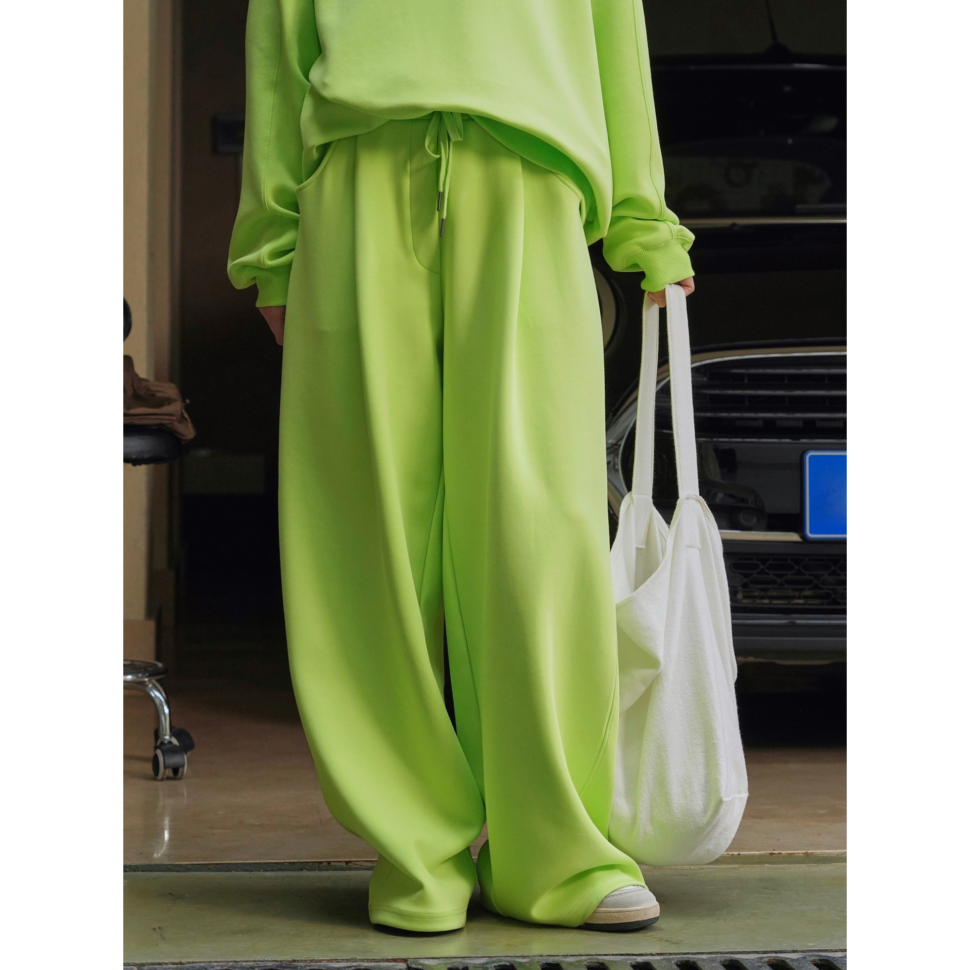 Picture of Lu Fu Spring New Korean Ins Casual Air Layer Sweatpants Loose Silhouette Wide Leg Slimming Look Sports Pants for Women