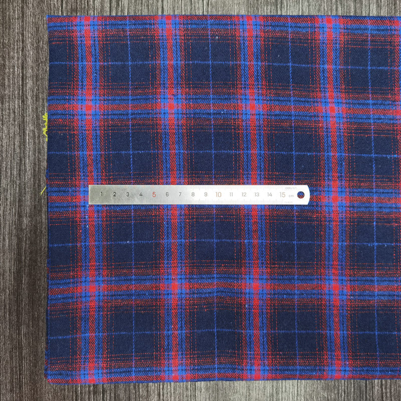 Picture of Spot twill sanding cotton plaid children's shirt plaid fabric 21 yarn-dyed flannel decorative fabric