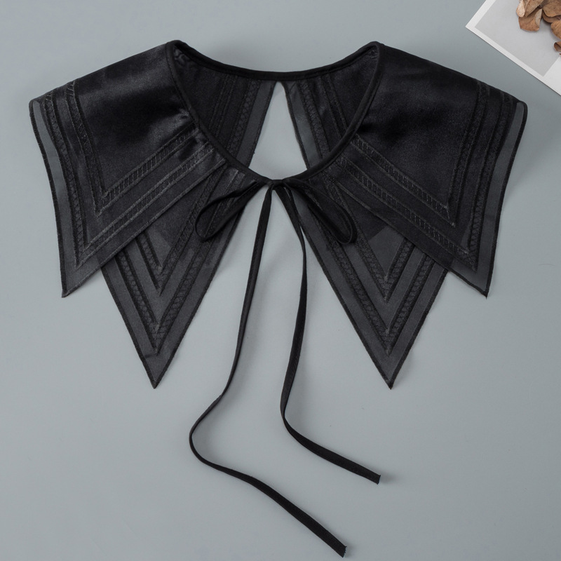 Picture of Korean Style Outer Matching Skirt Small Shawl Adult False Collar Children's Age-reducing Doll Collar All-match Lace Collar Decorative Collar