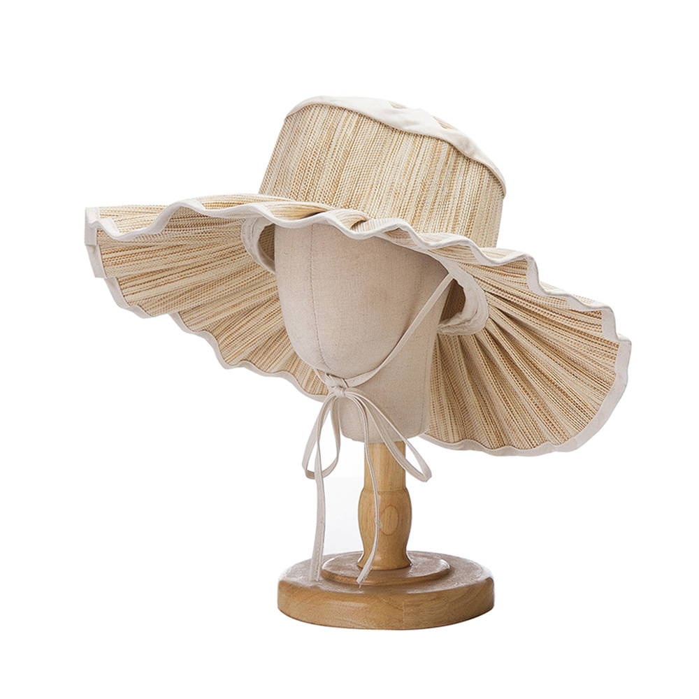 Spring and Summer New Children Foldable Strap Pleated Straw Hat Outdoor Travel Sunscreen Straw Hat
