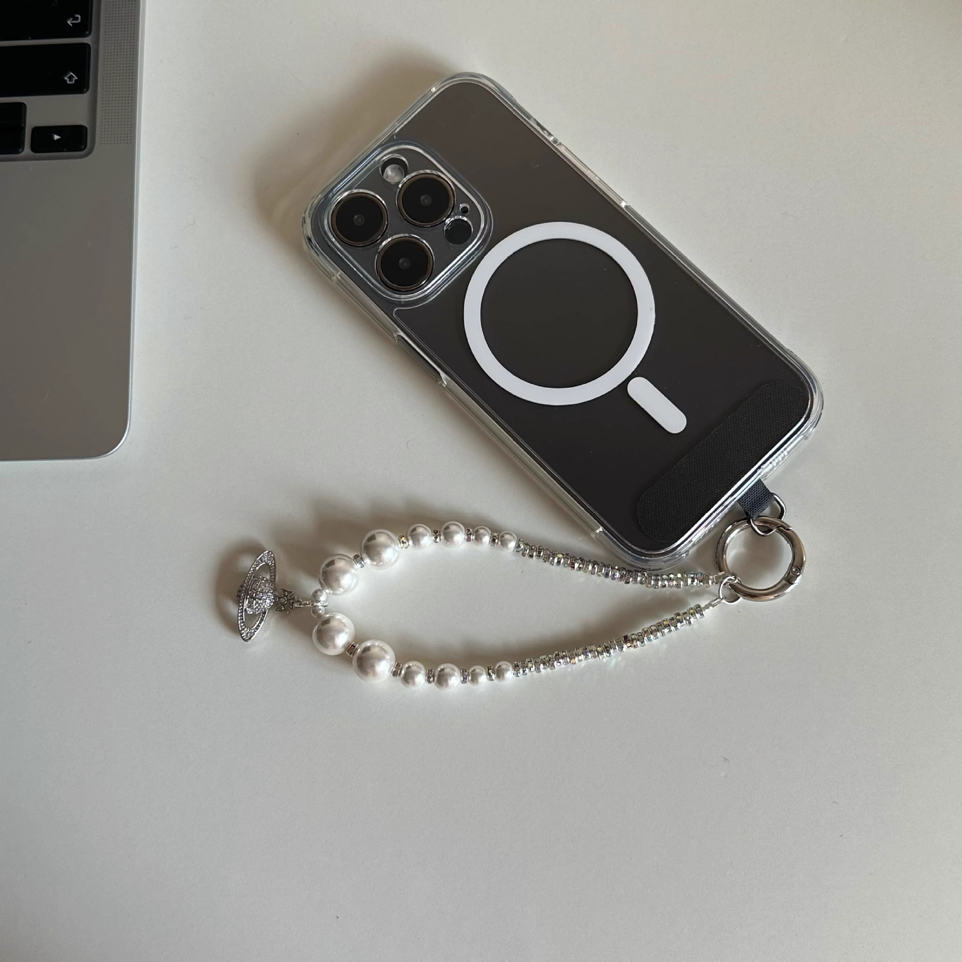 Mobile Phone Hanging High-grade Pearl Beaded Ins Mobile Phone Chain Super Flash Diamond Keychain All-match Saturn Pendant