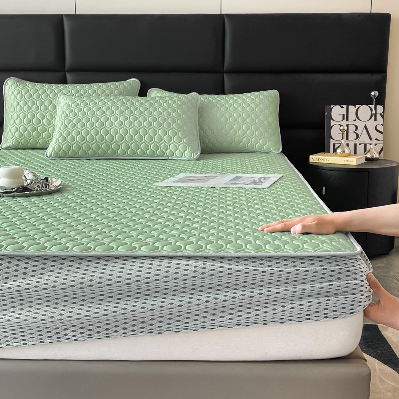 Picture of Class a Natural Latex Mat Set Air-Conditioned Mat Three-Piece Set Fitted Sheet Student Dormitory Summer Quilt Washable