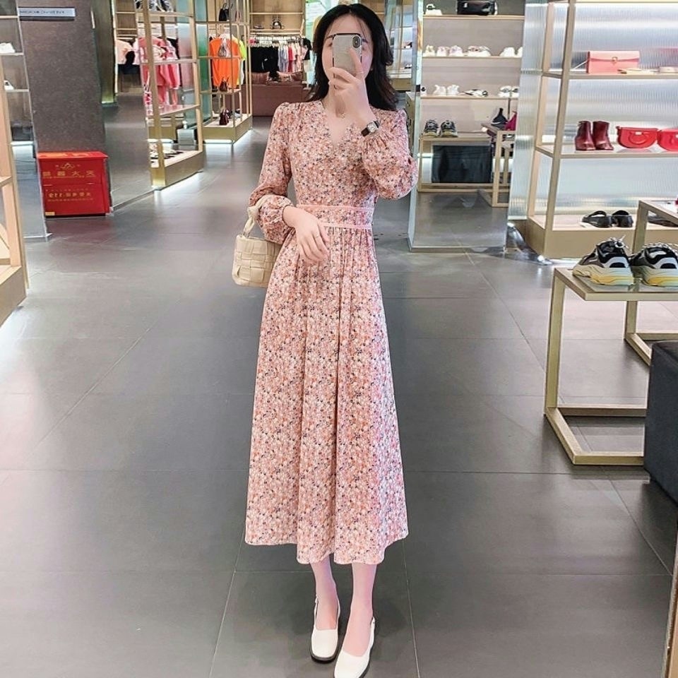Cross-border floral long sleeve dress women's clothing 2023 Autumn New elegant slimming V-neck fashionable western style long skirt