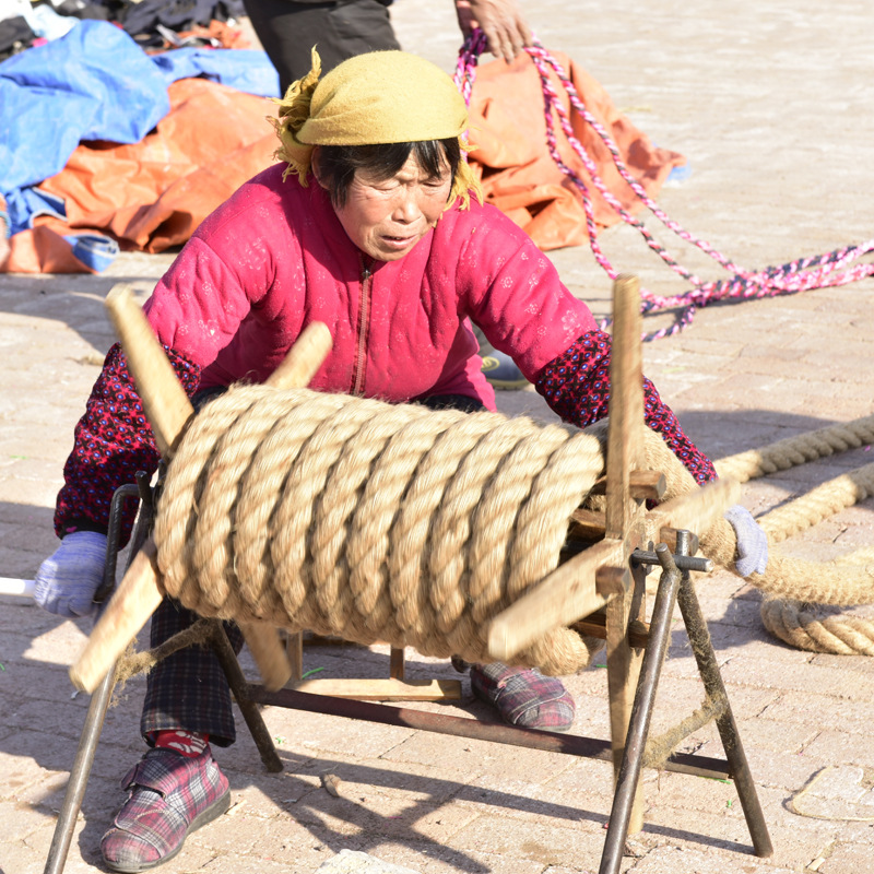 Picture of Jute Rope Source Factory Yellow Thin Hemp Rope Binding Rope Cat Climbing Frame DIY Material Rope Hand-woven Hemp Rope