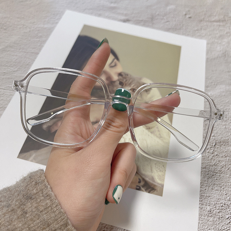Picture of Large-frame Widened Black-frame Glasses Women's Myopia Can be Equippated with Preference for Plain Face Artifact Large-frame Fat Face Eye Frame Men and Women's Slimming